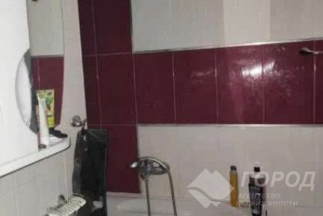 Продам 1-кімнатну квартиру, Новые дома, Коммунальный рынок, Код: 703072/2