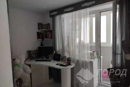 Продам 1-кімнатну квартиру, Новые дома, Коммунальный рынок, Код: 703072/2