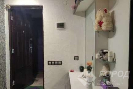 Продам 1-кімнатну квартиру, Новые дома, Коммунальный рынок, Код: 703072/2