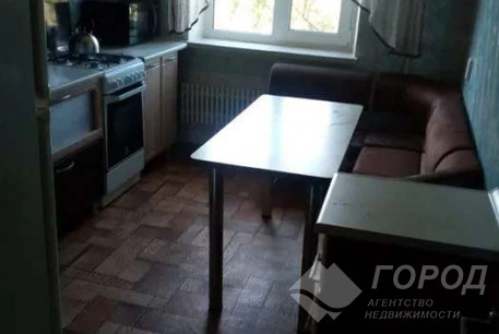 Продам 3-х кімнатну квартиру, Новые дома, Коммунальный рынок, Код: 703257/3