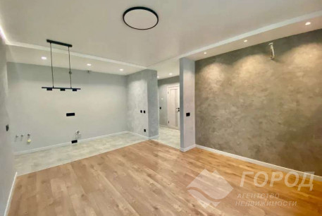 Продам 2-х кімнатну квартиру в новобудові, ХТЗ, Масельского метро, Код: 703808/12