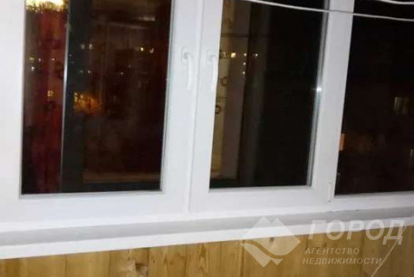 Продам 1-кімнатну квартиру, ХТЗ, Пролетарская метро (Индустриальная), Код: 703975/4