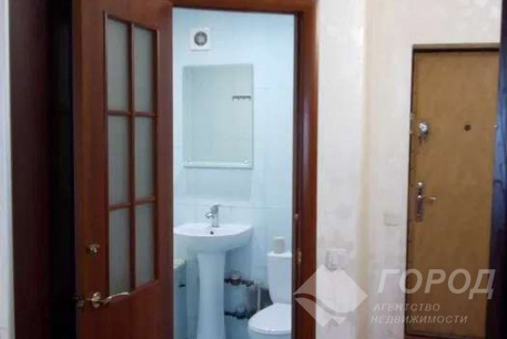 Продам 1-кімнатну квартиру, ХТЗ, Пролетарская метро (Индустриальная), Код: 703975/4