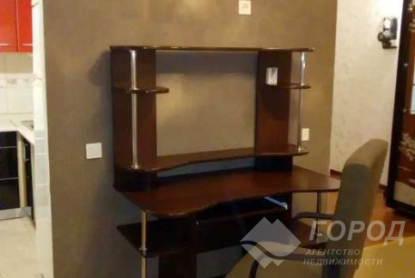 Продам 1-кімнатну квартиру, ХТЗ, Пролетарская метро (Индустриальная), Код: 703975/4