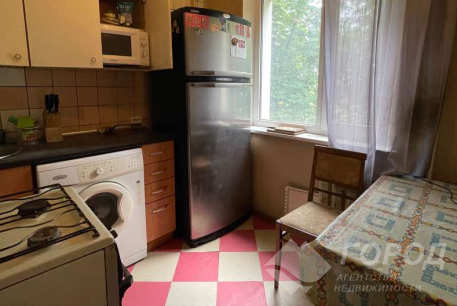 Продам 3-х кімнатну квартиру, Новые дома, Дворец спорта, Код: 704210/14