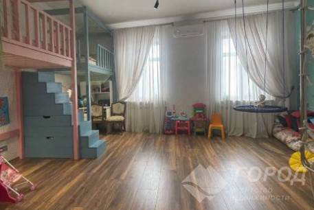 Продам 5-и кімнатну квартиру, Центр, Площадь Конституции метро (Советская), Код: 704210/37