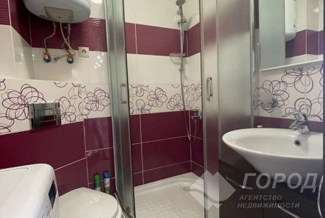 Продам 1-кімнатну квартиру, Гагарина проспект, Проспект Гагарина метро, Код: 704210/8