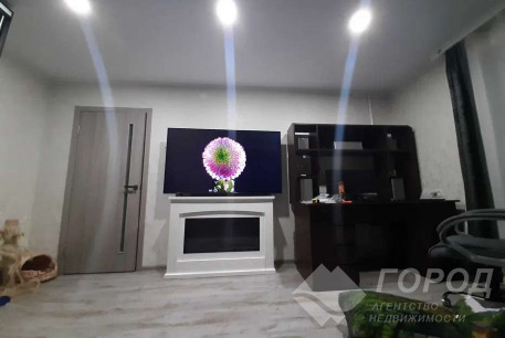 Продам 3-х кімнатну квартиру, Основа, Код: 704267/2