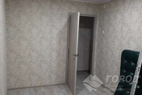 Продам 3-х кімнатну квартиру, Основа, Код: 704267/2