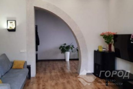 Продам 3-х кімнатну квартиру, Харьковский р-н, Безлюдовка пгт. (Харьковский р-н), Код: 704840/74