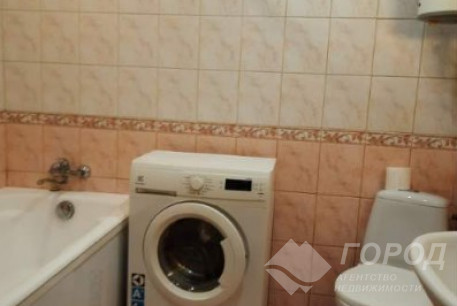 Продам 3-х кімнатну квартиру, Новые дома, Маршала Жукова метро (Дворец спорта), Код: 704840/76