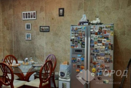 Продам 4-х кімнатну квартиру, Центр, Университет метро, Код: 704840/87