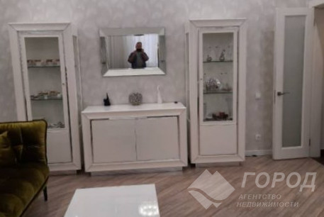 Продам 3-х кімнатну квартиру, Центр, Код: 704840/89