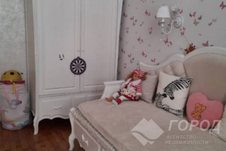 Продам 3-х кімнатну квартиру, Центр, Код: 704840/89