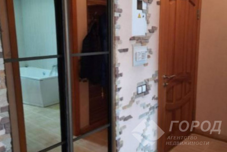 Продам 2-х кімнатну квартиру, Сосновая Горка, Научная метро, Код: 704840/91