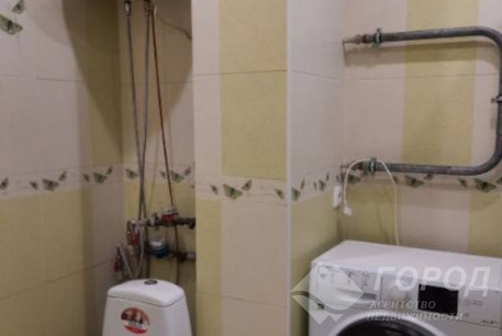 Продам 1-кімнатну квартиру, Сосновая Горка, Научная метро, Код: 704840/92