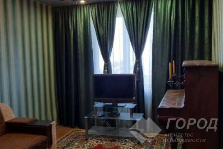 Продам 3-х кімнатну квартиру, Гагарина проспект, Спортивная метро, Код: 704840/99