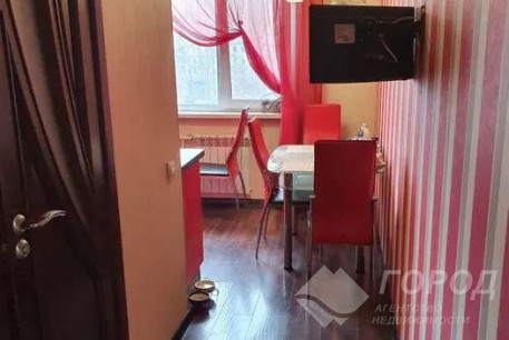 Продам 3-х кімнатну квартиру, Салтовка, 522 м/р, Код: 706356/10