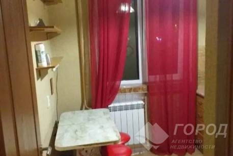 Продам 2-х кімнатну квартиру, Новые дома, Коммунальный рынок, Код: 706732/1