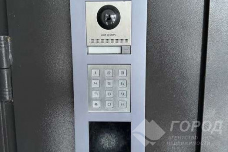 Продам 1-кімнатну квартиру в новобудові, Центральный рынок, Код: 706980/2