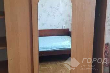 Сдам 3-х кімнатну квартиру, Гагарина проспект, Защитников Украины метро (Площадь Восстания), Код: 707077/2