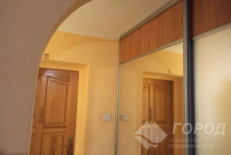 Продам гостинку, ХТЗ, Код: 707206/6