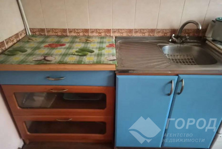 Продам гостинку, ХТЗ, Код: 707206/6