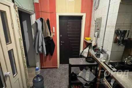 Продам 2-х кімнатну квартиру, ХТЗ, ХТЗ метро, Код: 707290/2