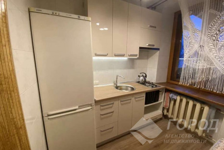 Сдам 3-х кімнатну квартиру, Центр, Код: 707566/5