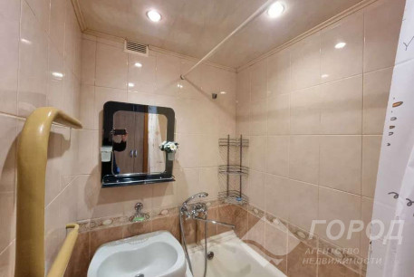 Сдам 3-х кімнатну квартиру, Новые дома, Маршала Жукова метро (Дворец спорта), Код: 708120/2