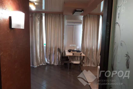 Продам 1-кімнатну квартиру в новобудові, Гагарина проспект, Защитников Украины метро (Площадь Восстания), Код: 708670/3