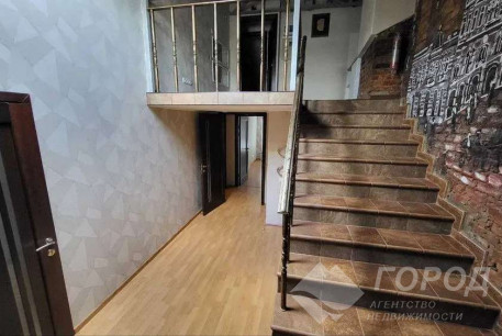 Сдам 5-и кімнатну квартиру, Центр, Исторический Музей метро, Код: 708941/2