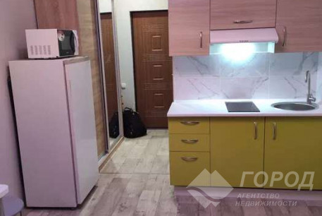 Продам гостинку, ХТЗ, Код: 709300/2