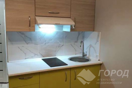 Продам гостинку, ХТЗ, Код: 709300/2