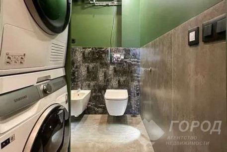 Продам 3-х кімнатну квартиру в новобудові, Центр, Код: 709783/4