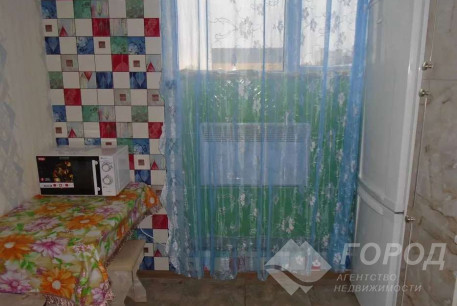 Сдам гостинку, Гагарина проспект, Защитников Украины метро (Площадь Восстания), Код: 710163/1