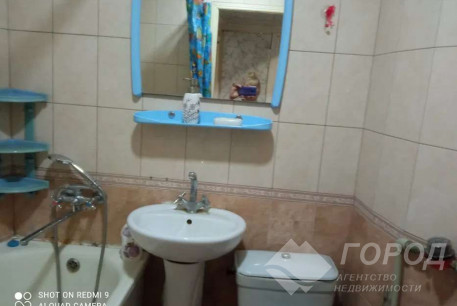 Сдам гостинку, ХТЗ, ХТЗ метро, Код: 710174/2