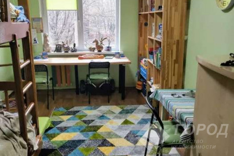 Продам 3-х кімнатну квартиру, , Код: 710530/1