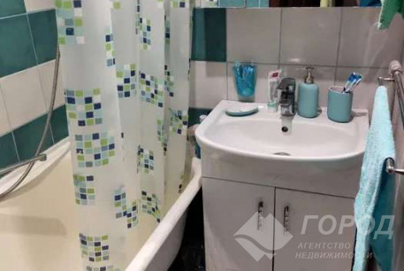 Продам 3-х кімнатну квартиру, , Код: 710530/1