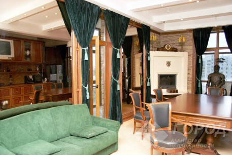 Продам 2-х кімнатну квартиру, Центр, Кинотеатр Зирка, Код: 710877/1