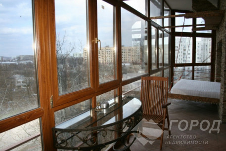 Продам 2-х кімнатну квартиру, Центр, Кинотеатр Зирка, Код: 710877/1