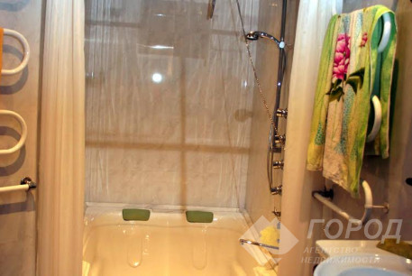 Продам 2-х кімнатну квартиру, Центр, Кинотеатр Зирка, Код: 710877/1