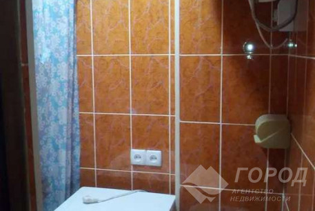 Сдам гостинку, Центральный рынок, Код: 711028/3