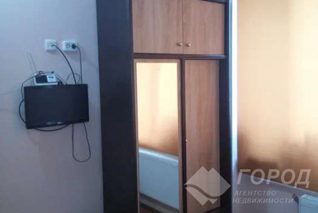 Сдам гостинку, Центральный рынок, Код: 711028/3