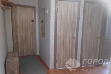 Продам 3-х кімнатну квартиру, Гагарина проспект, Проспект Гагарина метро, Код: 711341/4