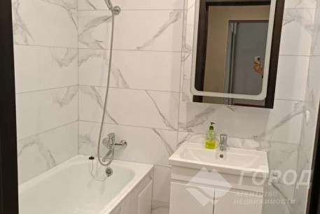 Сдам 1-кімнатну квартиру в новобудові, Центральный рынок, Код: 711417/4