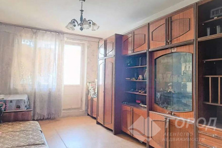 Продам 3-х кімнатну квартиру, Одесская, Зерновая ост., Код: 711706/3