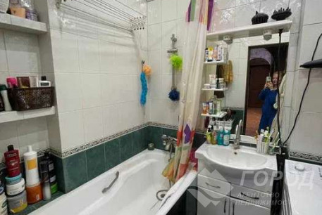 Продам 3-х кімнатну квартиру, Центр, Код: 712388/2