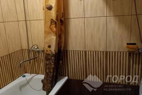 Сдам гостинку, Центральный рынок, Код: 713207/2