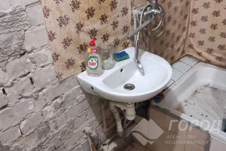 Продам гостинку, Новые дома, Коммунальный рынок, Код: 713221/3